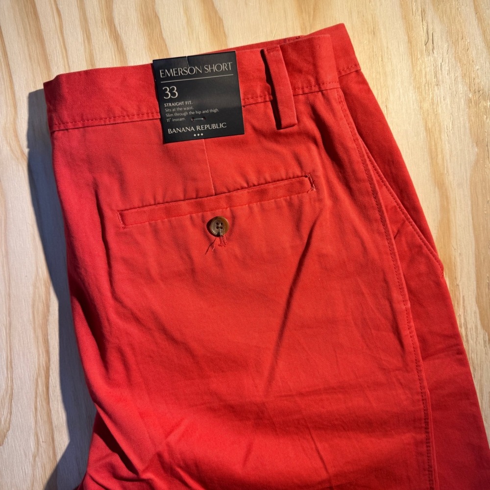 Banana Republic Men's Emerson Straight Fit Chino Shorts Coral Red Size 33